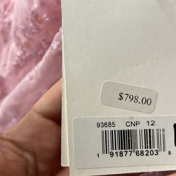 Mac Duggal 93685 Pink Long Sequins Formal Dress - Picture 8 of 9